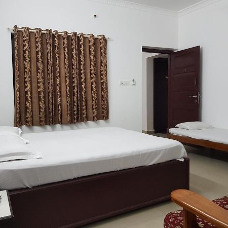 All Seasons Guest House Thiruvananthapuram Exterior foto